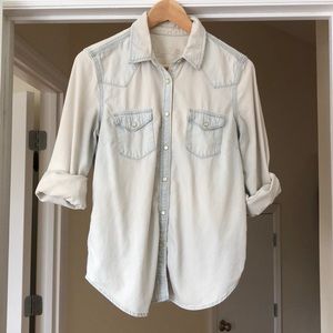 Gap Chambray Snap Shirt